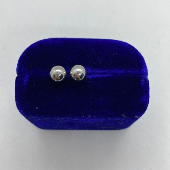 šĀ VintageāSilverāBallāCostumeāEarrings - Picture 2 of 4